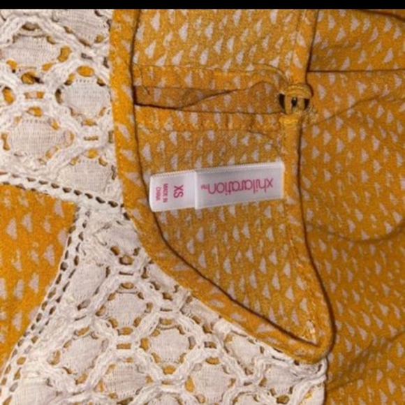 Xhilaration Yellow Romper - Picture 2 of 3
